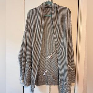 Knox Rose Thin Striped Gray Cardigan
